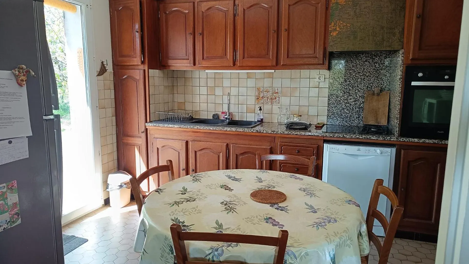 Charmante Maison Familiale A Realmont-Tarn
