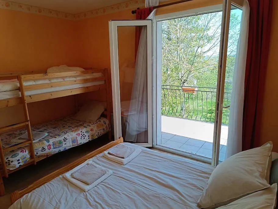 Charmante Maison Familiale A Realmont-Tarn 0*,