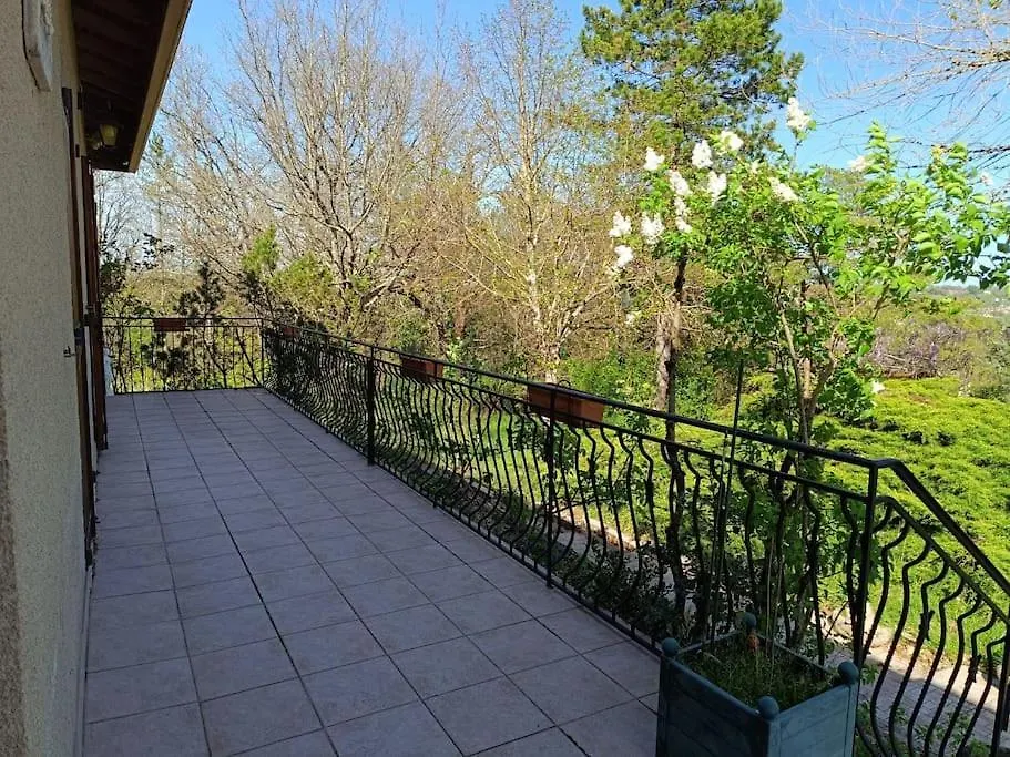 Charmante Maison Familiale A Realmont-Tarn Σπίτι διακοπών