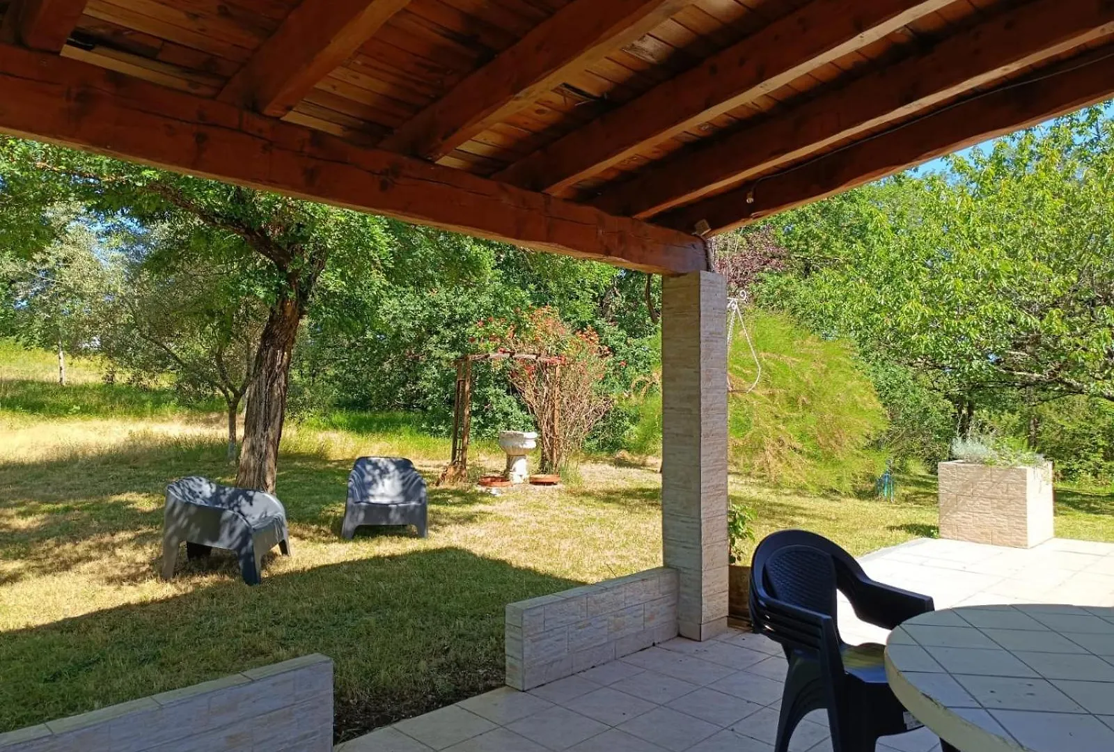 Charmante Maison Familiale A Realmont-Tarn Γαλλία