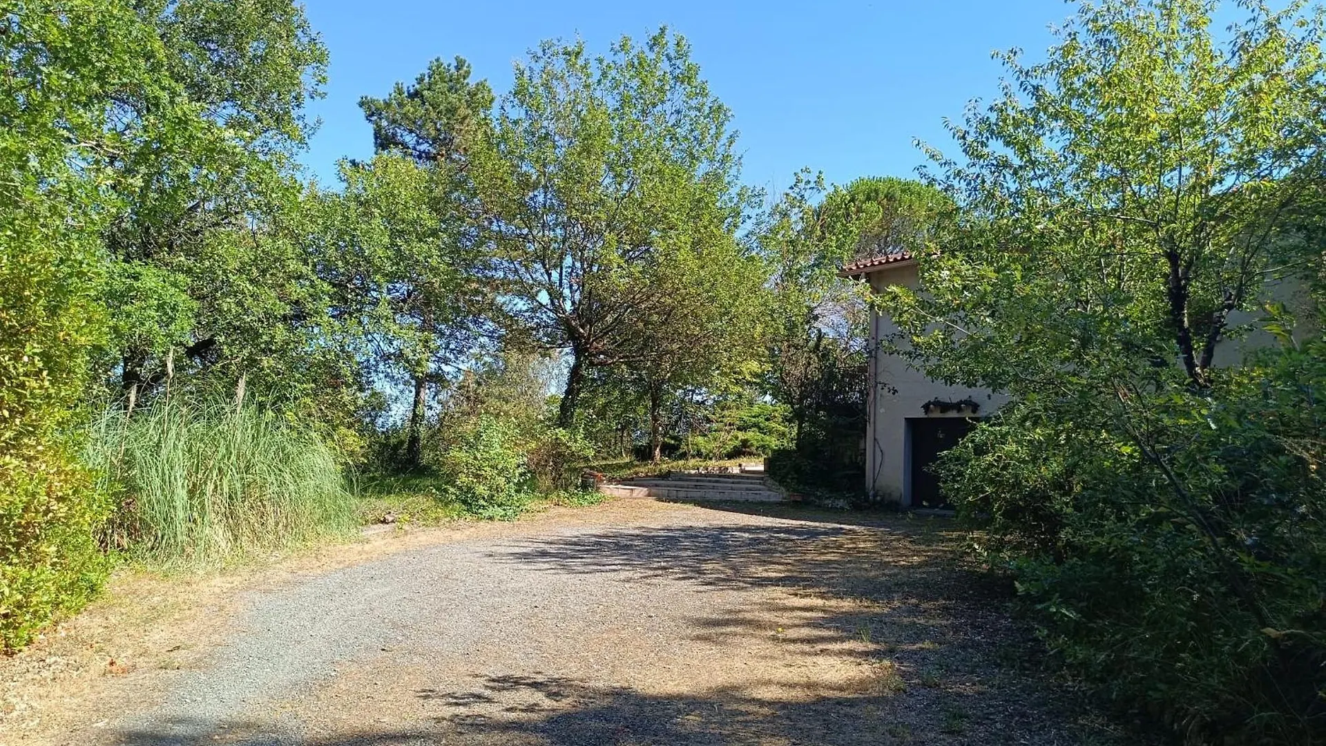 Charmante Maison Familiale A Realmont-Tarn